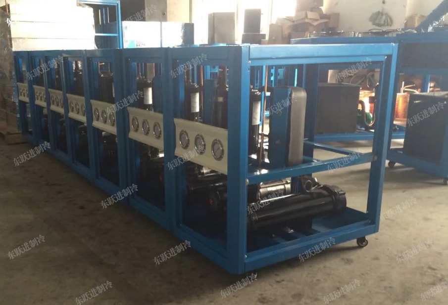 小型工業冷水機 小型工業冷水機